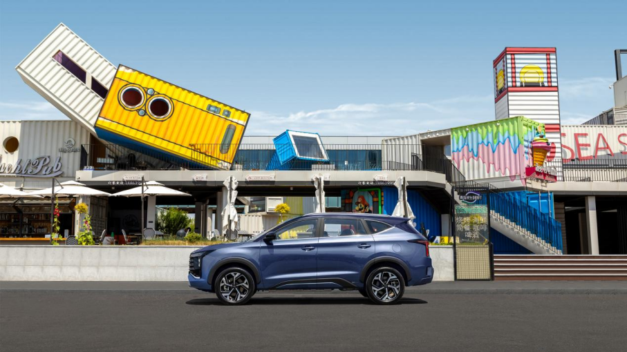 9.98-14.98萬(wàn)元  大七座電混SUV  江淮X8 E家正式上市2326.png